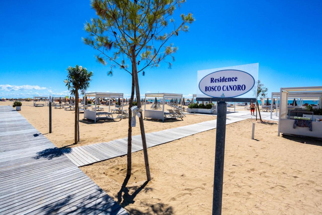 Bosco Canoro Bibione Resort Exterior foto