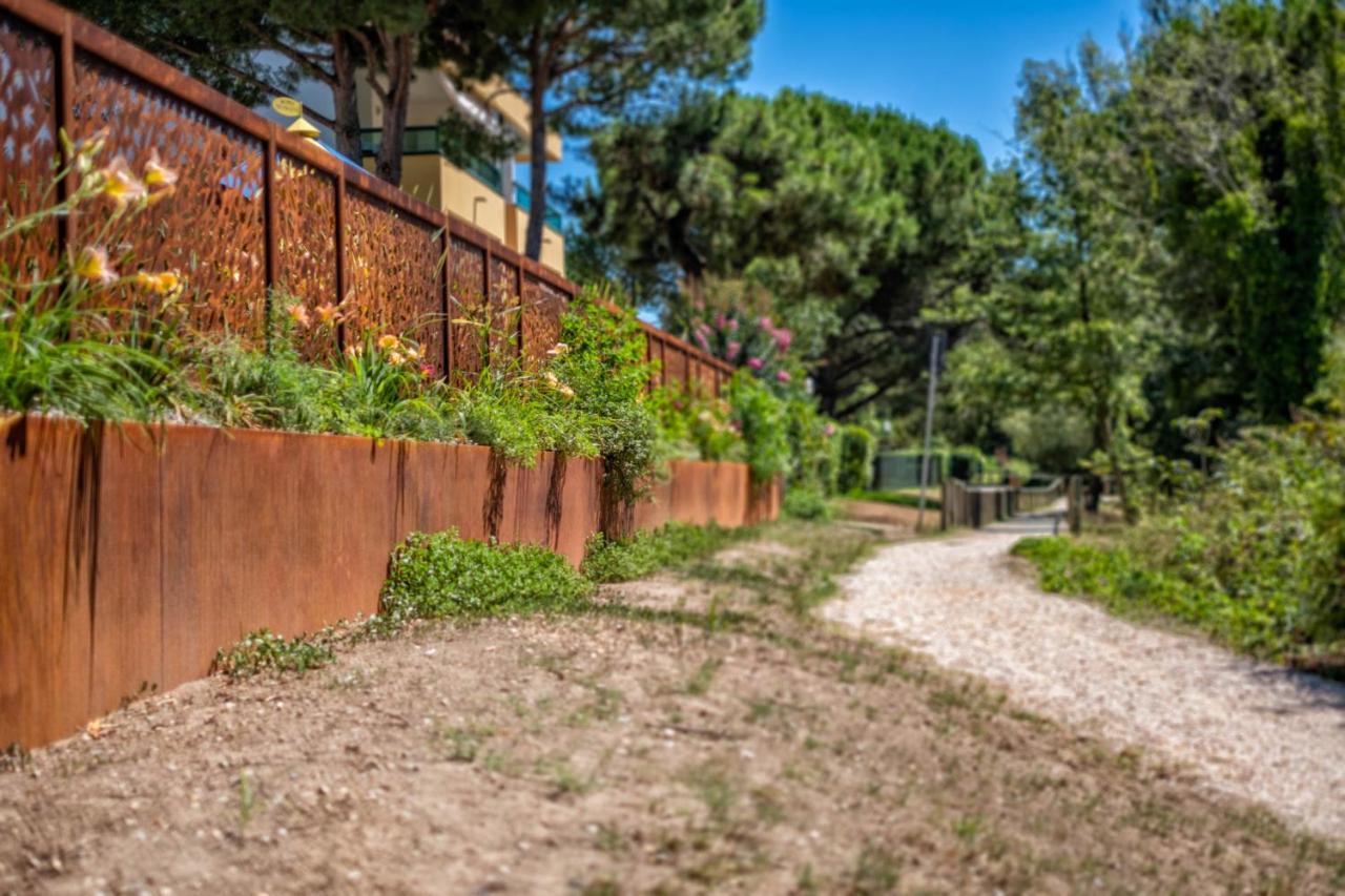 Bosco Canoro Bibione Resort Exterior foto